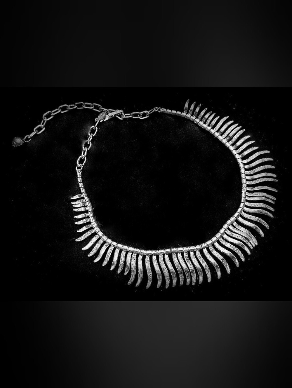 Vintage silver tone fringe collar necklace
